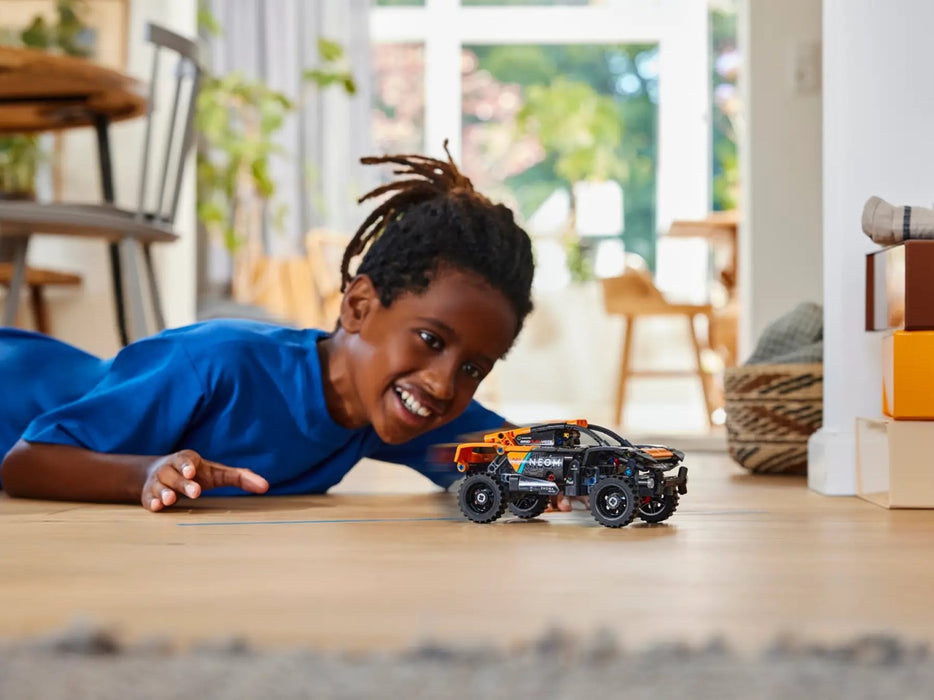 LEGO TECHNIC 42166 NEOM MCLAREN EXTREME E TEAM - LEGOKLO-LEG<<<Construction setKLO<<<ActionPL