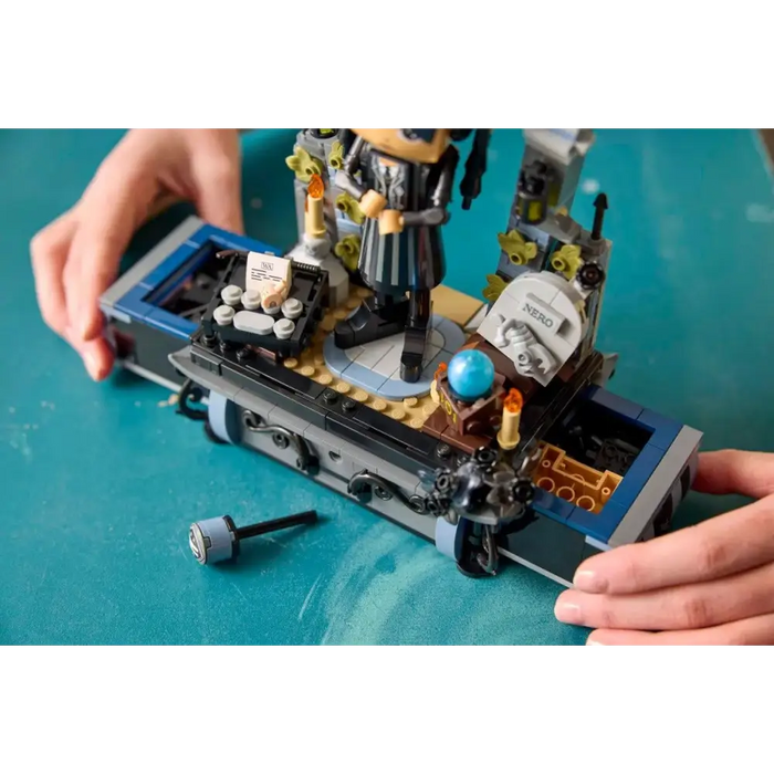 LEGO WEDNESDAY 76780 Wednesday Addams Figure - LEGOKLO-LEG<<<Construction setKLO<<<ActionPL