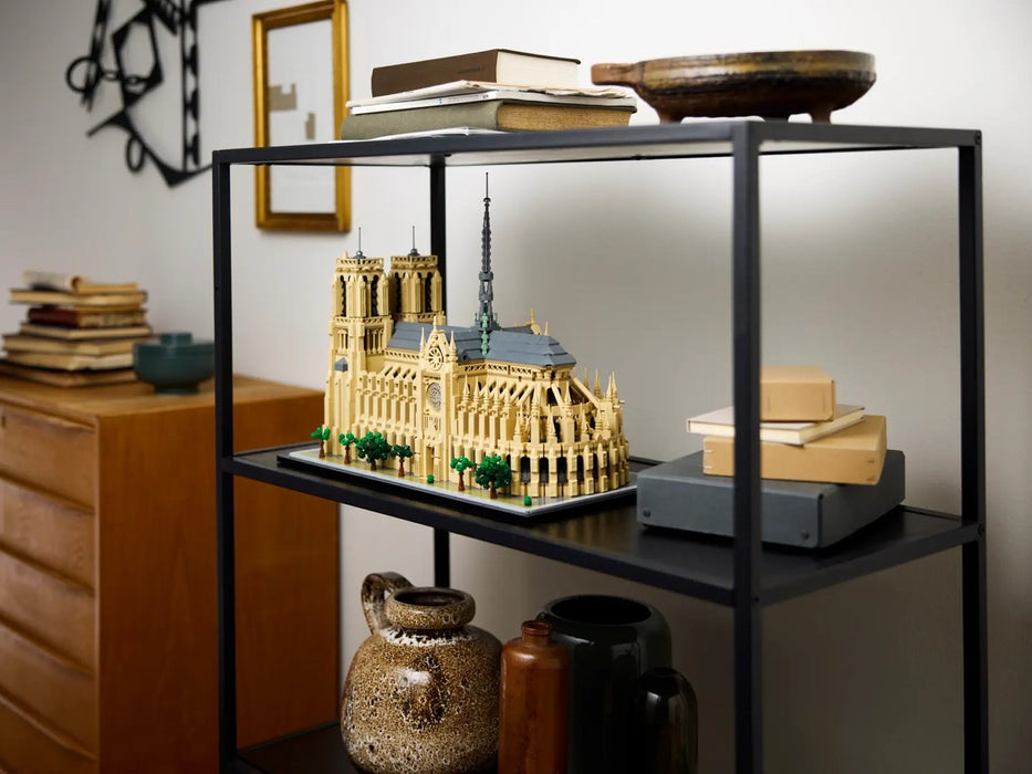 LEGO ARCHITECTURE 21061 Notre-Dame de Paris