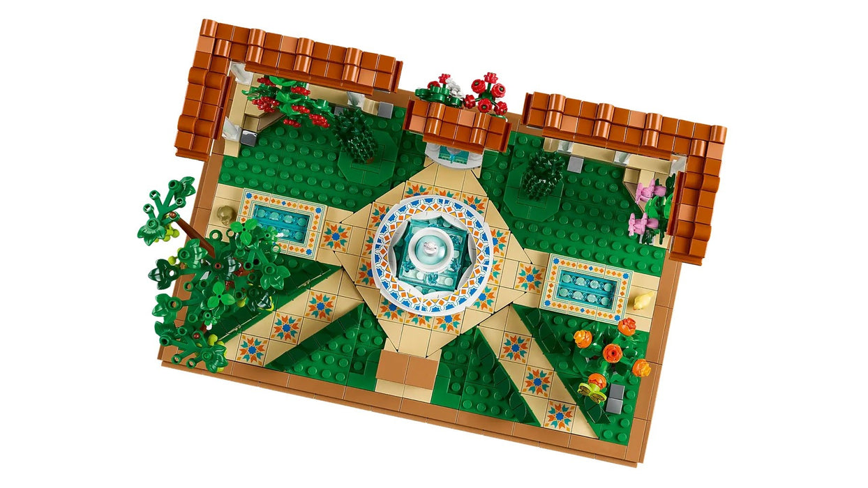 LEGO ICONS 10359 Fountain Garden