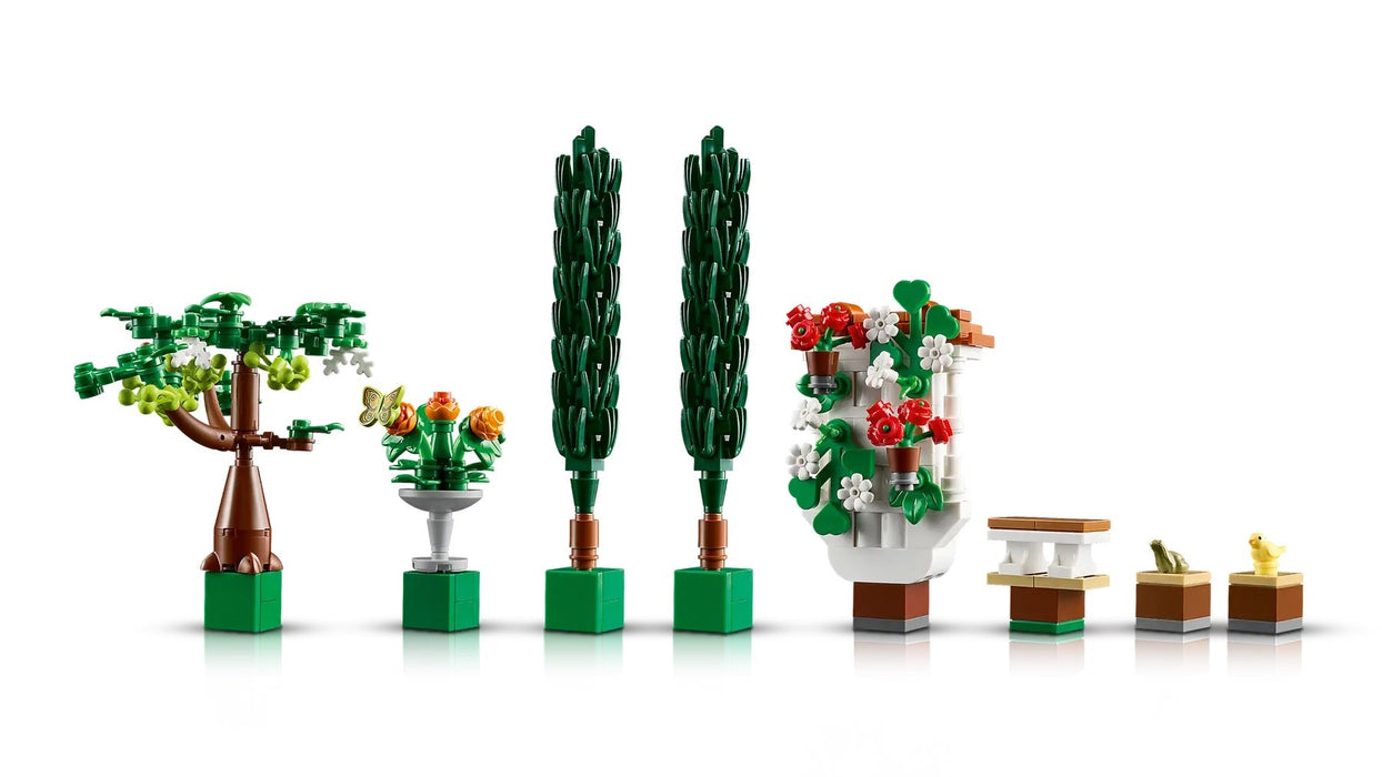 LEGO ICONS 10359 Fountain Garden
