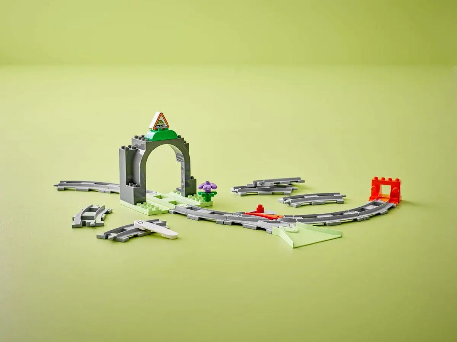 LEGO DUPLO 10425 Train Tunnel and Tracks - Expansion Set