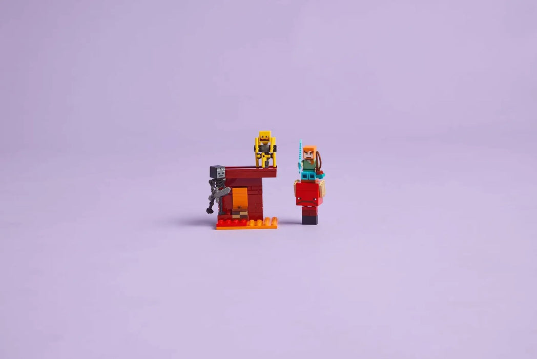 LEGO MINECRAFT 21266 The Nether Lava Battle