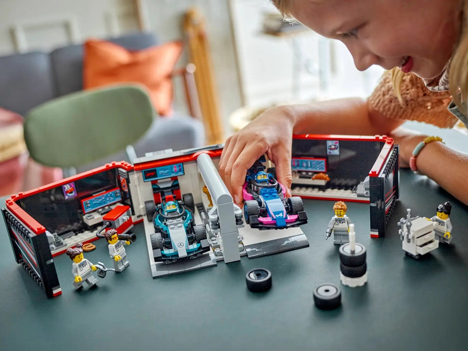 LEGO CITY 60444 F1 Garage & Mercedes-AMG & Alpine Cars