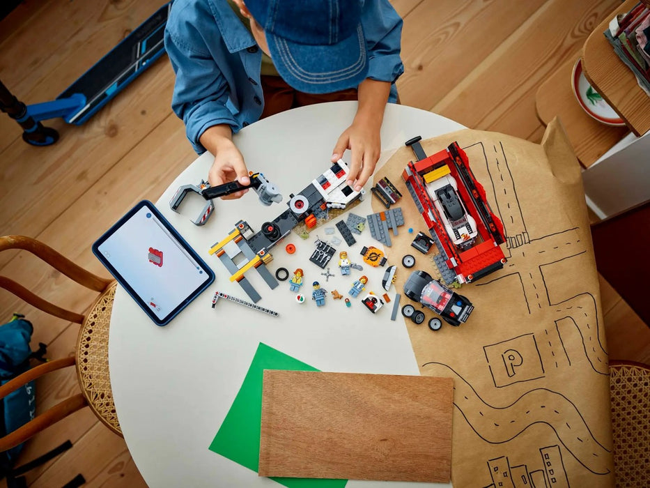 LEGO CITY 60472 Scrapyard with Cars