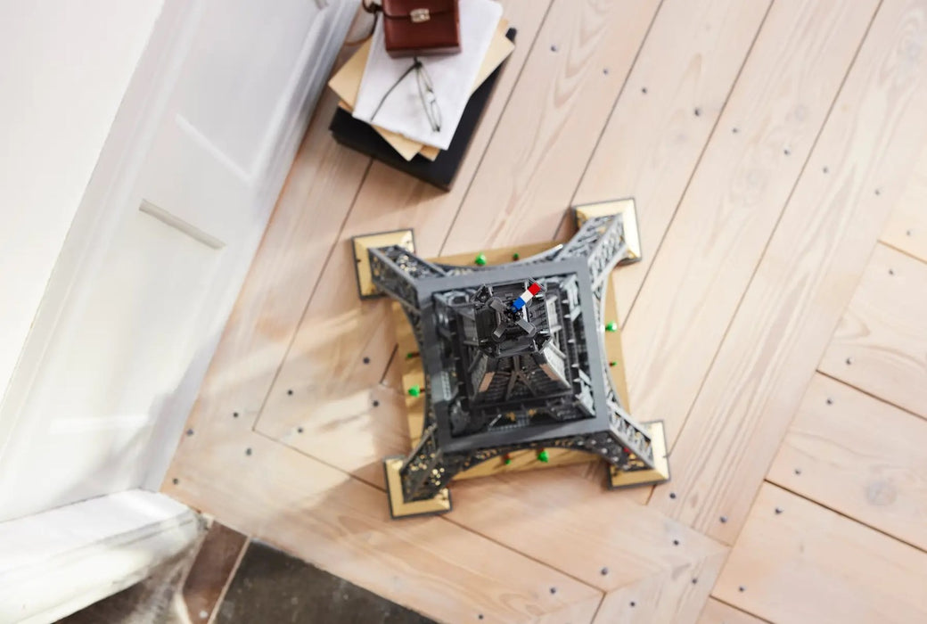 LEGO ICONS 10307 Eiffel Tower