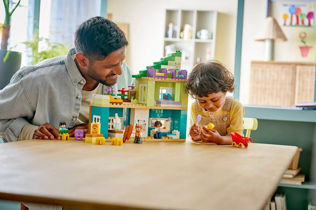 LEGO DUPLO 10470 3 in 1 Modern Family House with Figures