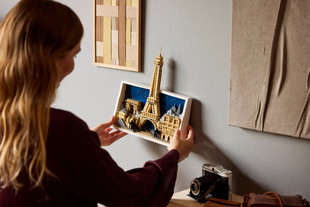 LEGO ARCHITECTURE 21064 Paris – City of Love