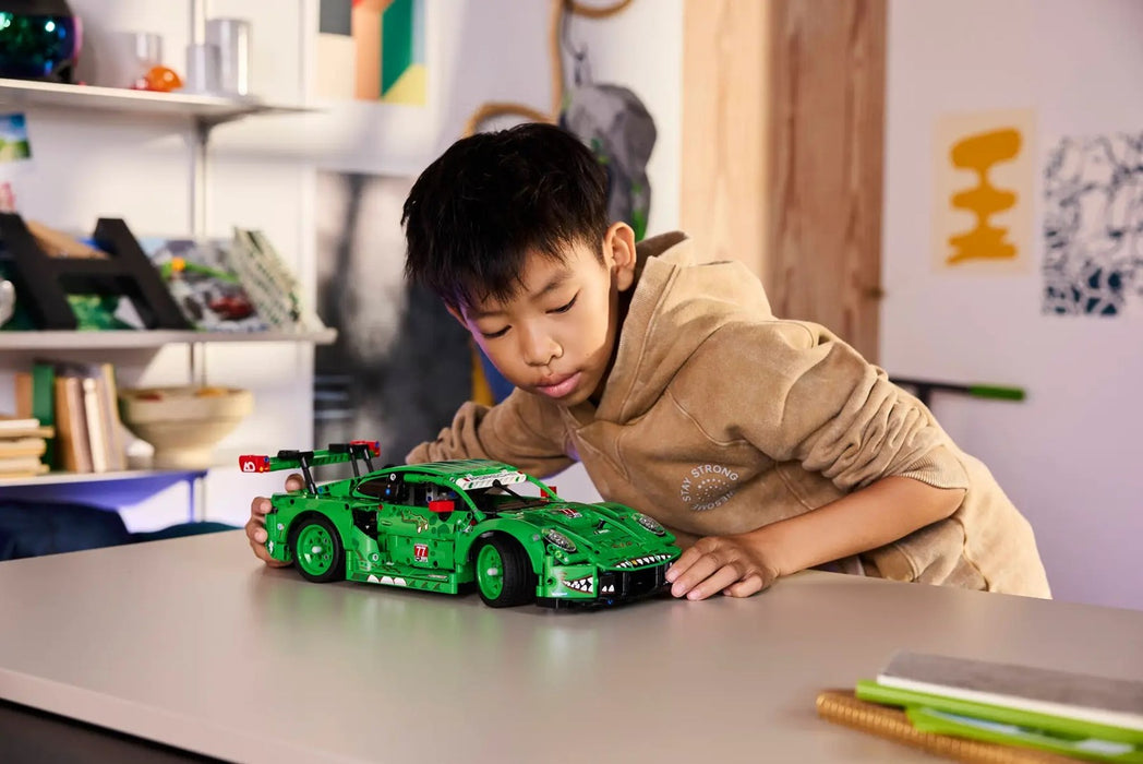 LEGO TECHNIC 42224 Porsche 911 GT3 R REXY AO Racing Car