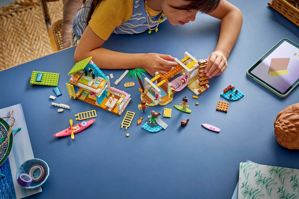 LEGO FRIENDS 42699 Beach House with Seals