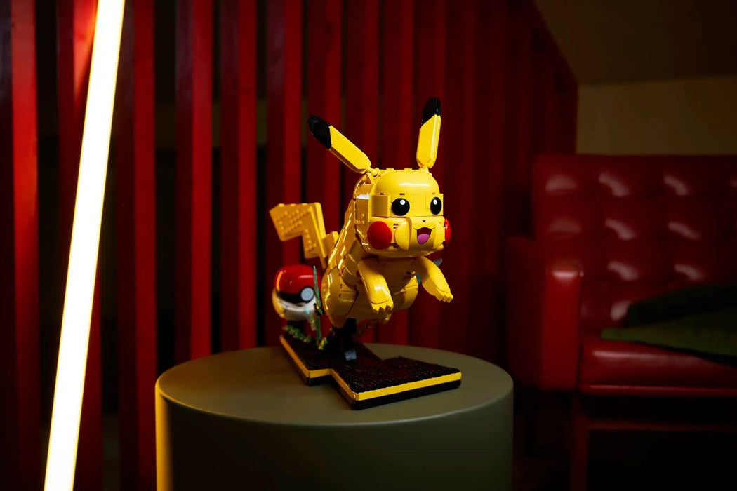 LEGO POKÉMON 72152 Pikachu and Pokéball