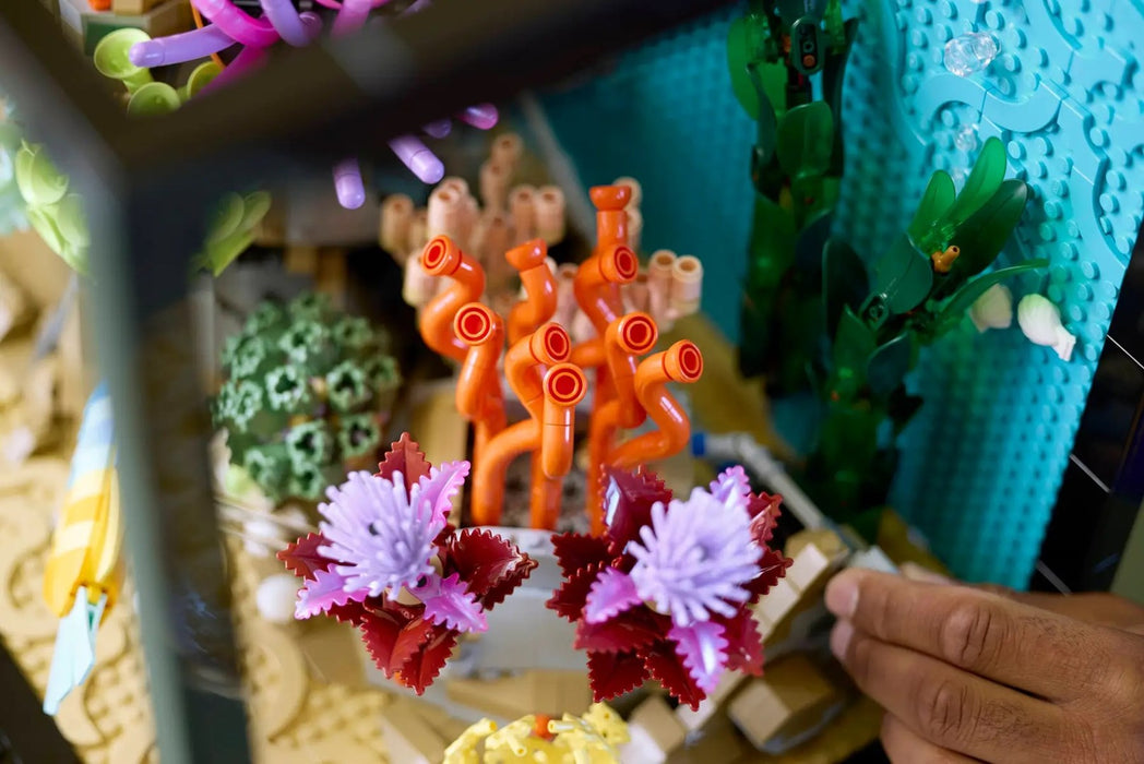 LEGO ICONS 10366 Tropical Aquarium