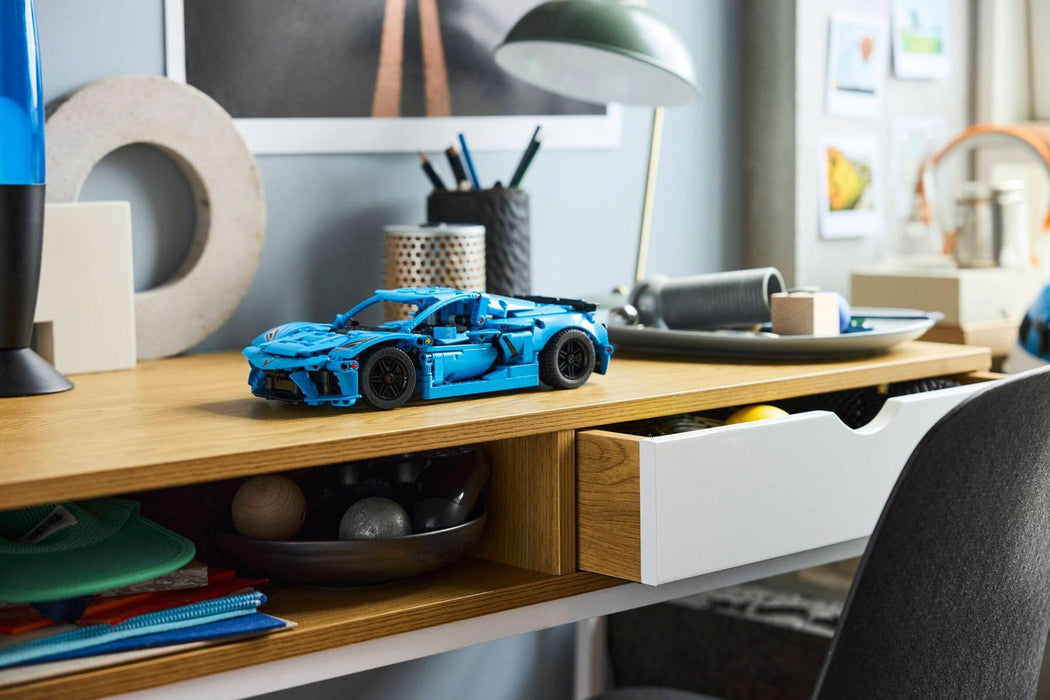 LEGO TECHNIC 42217 Chevrolet Corvette Stingray