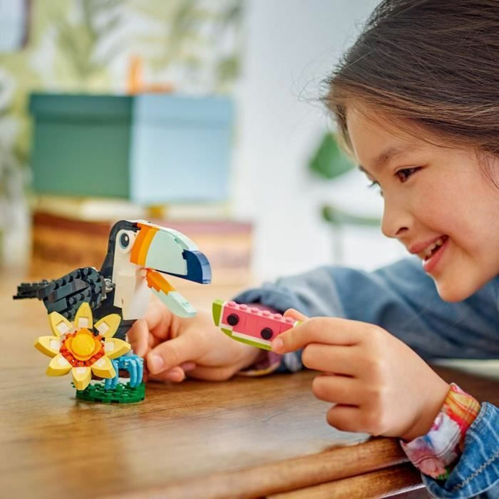 Construction set Lego 31173 Wild Animals : Tropical Toucan 225 Pieces