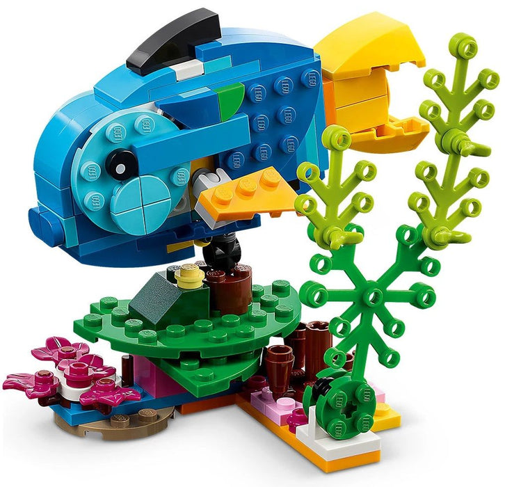 Construction set Lego Creator 31136 Exotic parrot with frog and fish 3-in-1 253 Pieces