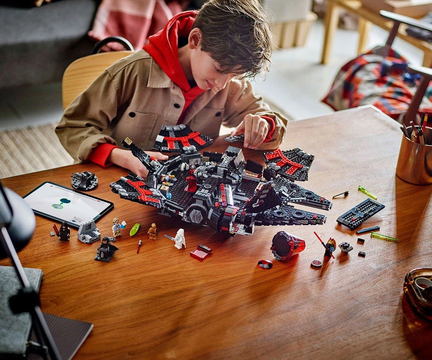 LEGO Star Wars - Dunkler Millennium Falke, 75389