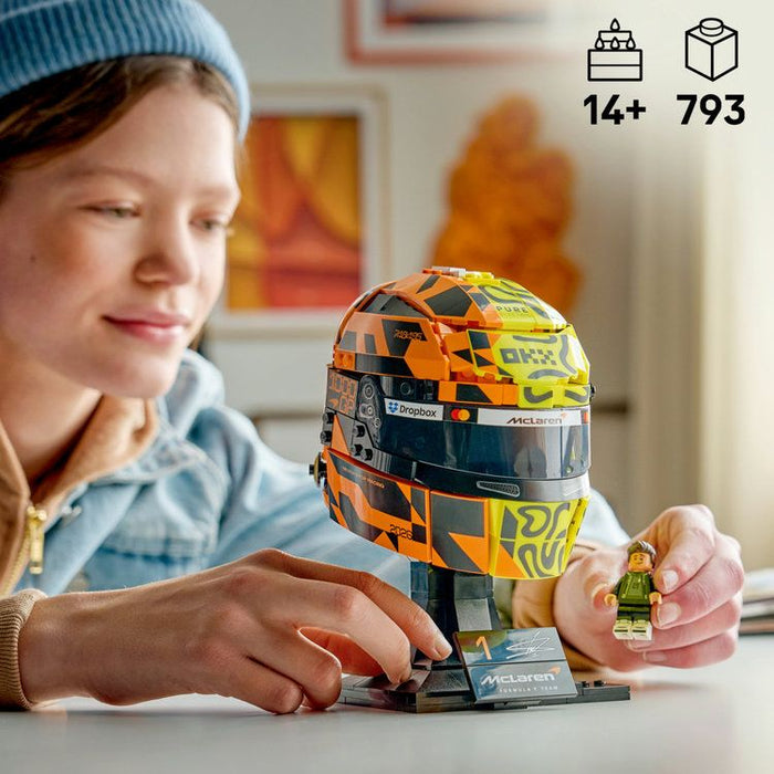 LEGO EDITIONS 43023 Mclaren Mastercard F1 Team Lando Norris Helmet