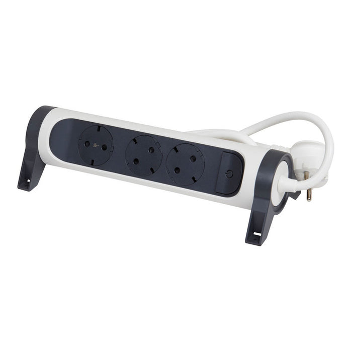 LEGRAND 3 SOCKET / 3M SWITCHING PLUG 694535