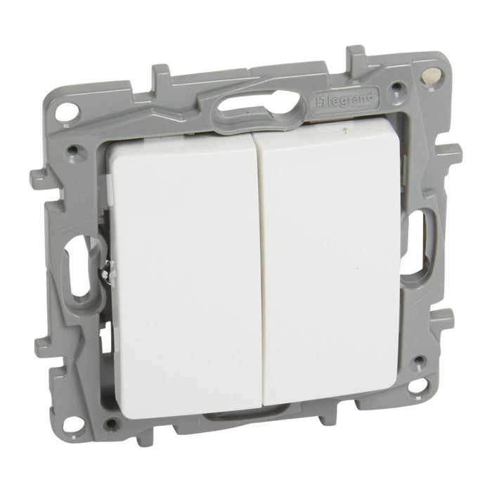 NILOE LEGRAND SERIAL KEY WITH 3 TERMINALS - WHITE
