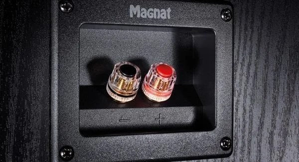 Magnat Monitor S30 2-way Black Wired 100 W