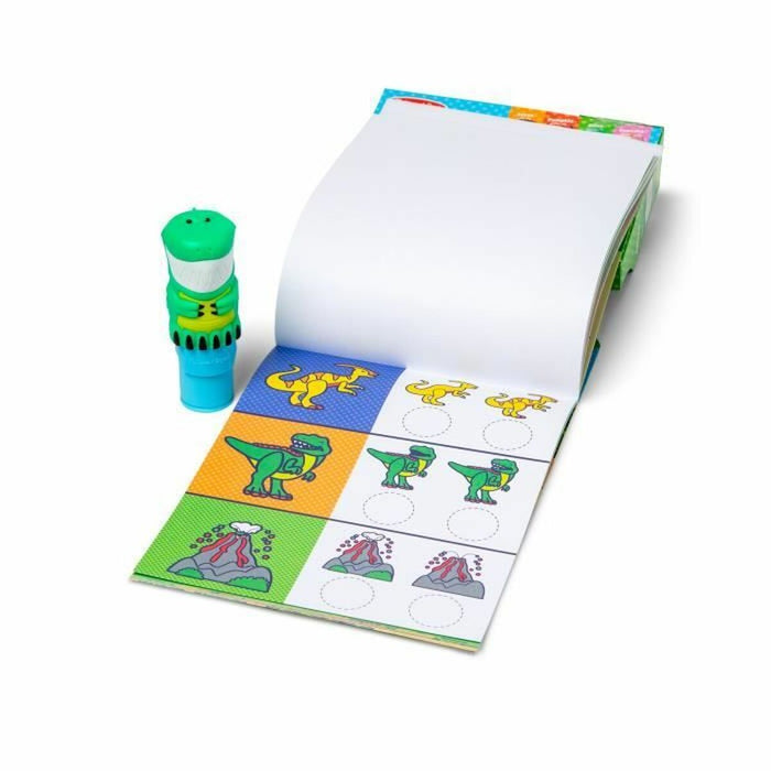 Action Figure Melissa & Doug