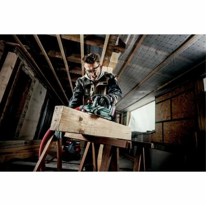 Electric planer Metabo 18 V