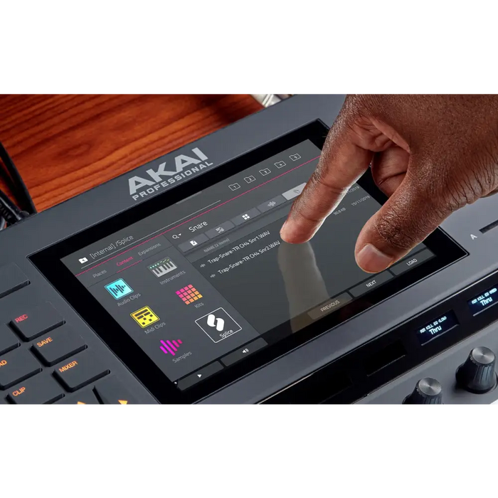 Mixing Console Akai FORCE - MIDIIKL-MID<<<TastaturenIKL<<<ActionPL&&&Електроника Звук<<<Компютри|