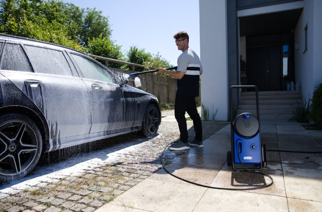 Nilfisk Core 140-8 PowerControl In-Hand PAD EU pressure washer Upright Electric 474 l/h 1800 W Blue
