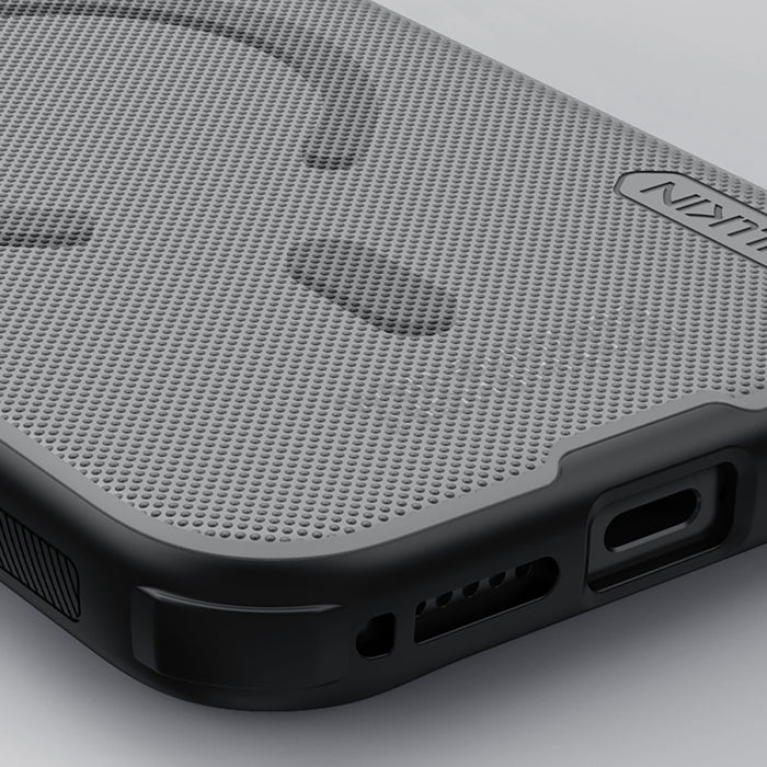 Super Frosted Shield Pro Magnetic Case IP17 Pro Transparent black