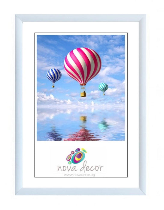 PLASTIC FRAME 21X29.7CM WHITE