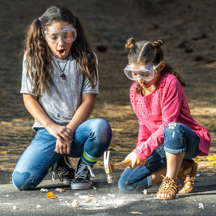 Образователен комплект National Geographic STEM - Счупи 2 геоди

Wait, the input is Bulgarian, so I must translate it.

Educational kit National Geographic STEM - Break 2 Geodes
