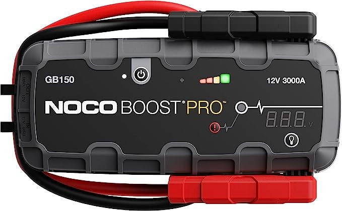 NOCO GB150 Boost 12V 3000A Jump Starter starter device with integrated 12V/USB battery