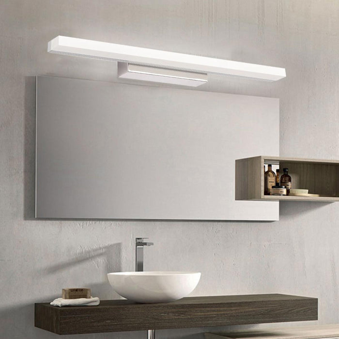 LED BATHROOM LIGHTING DAFN CHROME