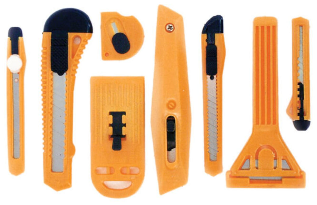MODEL KNIVES 8PCS.