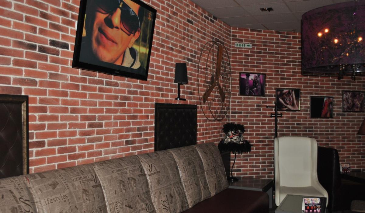 BRICK ANTIQUE RED SMOKE 24 X 6 X1.1