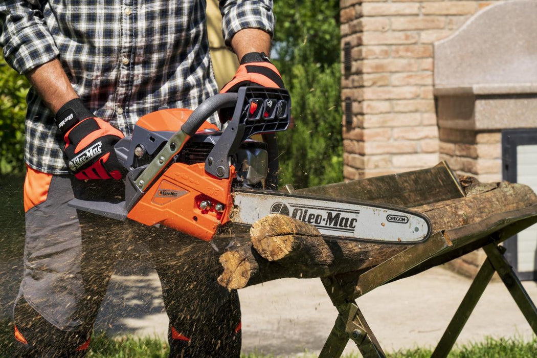 MOTORIZED CHAIN SAW OLEO-MAC GSH 400