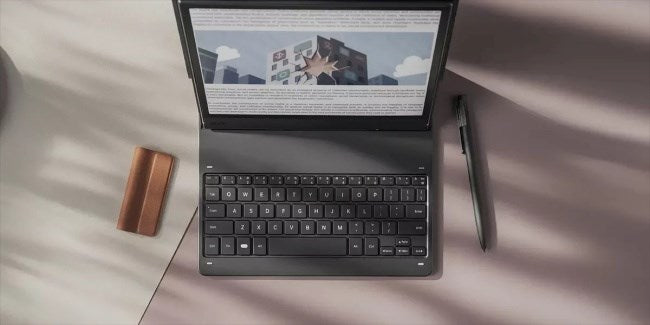 Onyx Boox Note Air 5 C Magnetic case with keyboard Brown