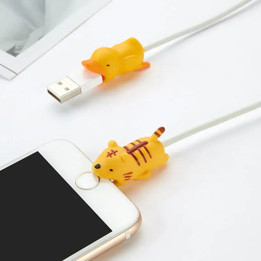 Panda-shaped phone cable cover - Other cell phone equipment<<<HurtelXML
