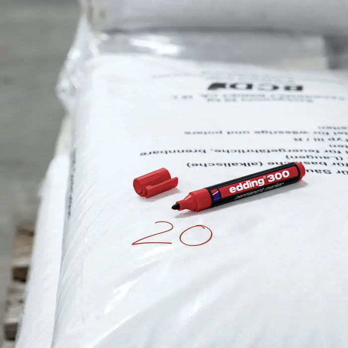 PERMANENT MARKER RED 300/1 EDDING - Маркери креди и други<<<Ръчни инструменти<<<Инструменти и