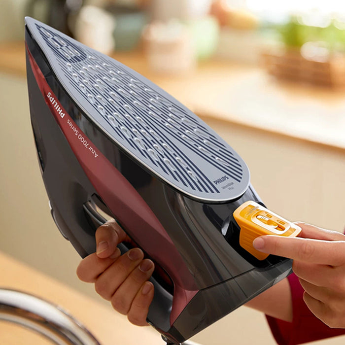 Steam Iron Philips DST7022/40
