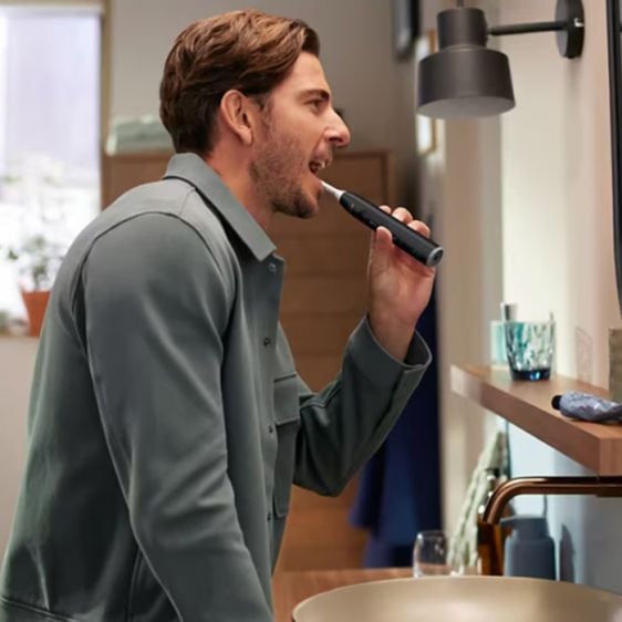 Electric toothbrush PHILIPS Sonicare HX7411/02