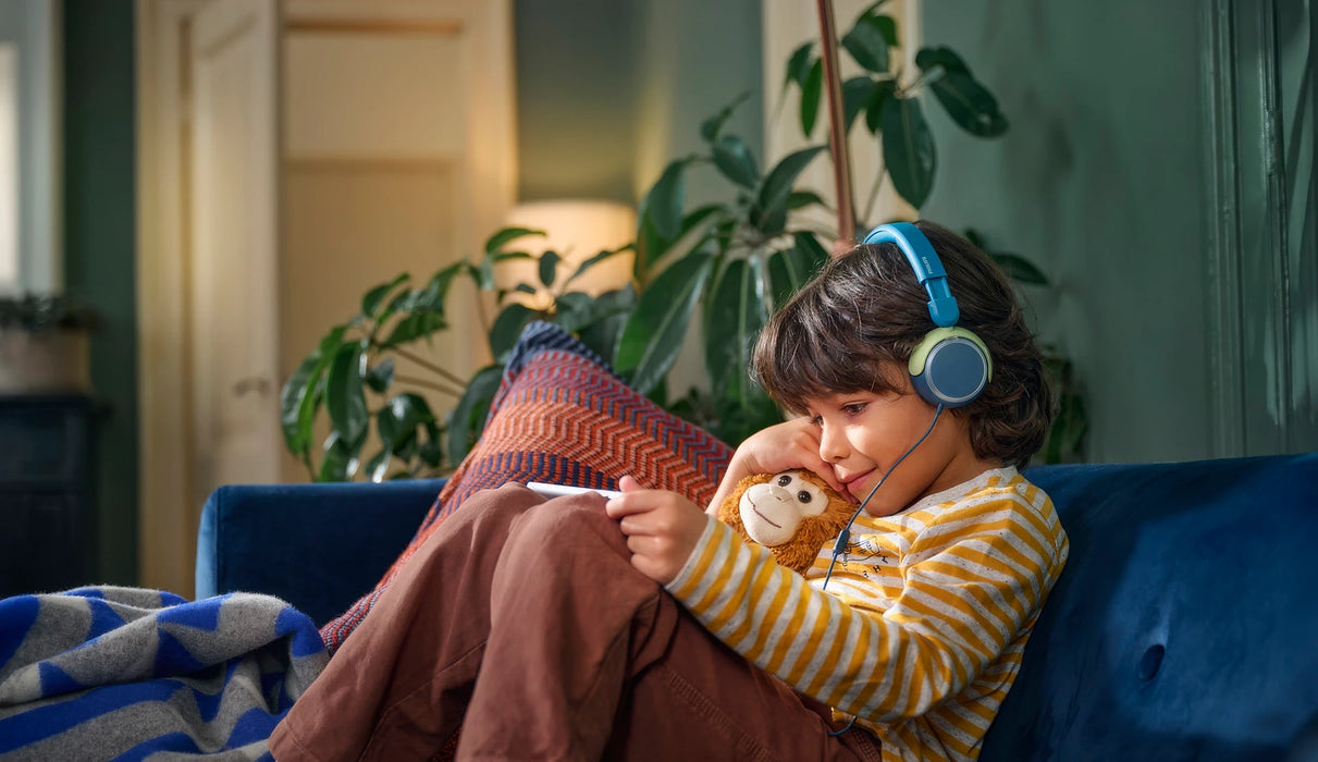 PHILIPS Kids Bluetooth headphones maximum volume limited to 85 dB Chrystal Teal