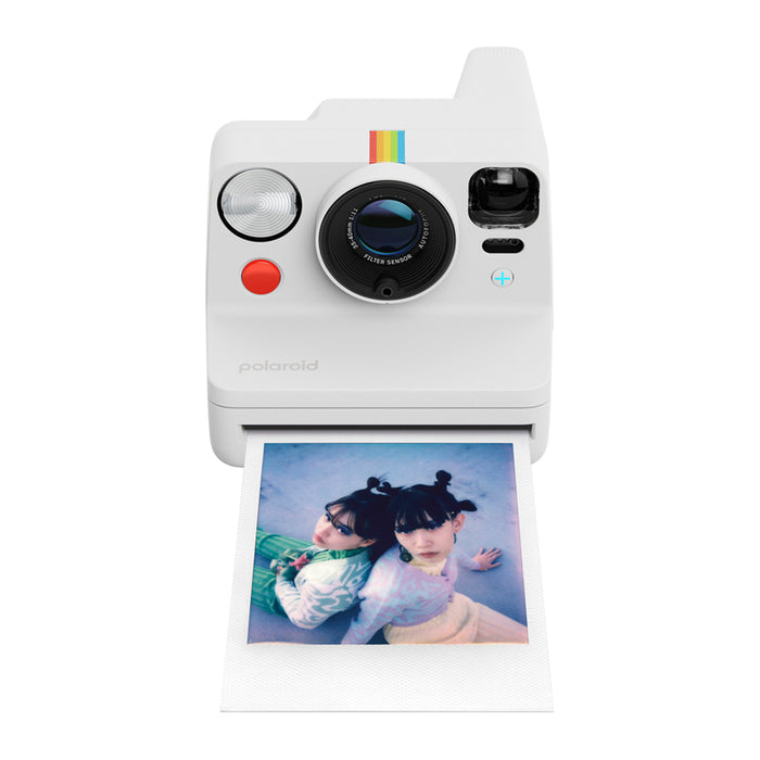 POLAROID NOW+ GEN 3 WHITE BUNDLE instant camera