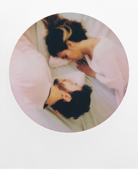 Photo accessory Polaroid Color Film for 600 - Round Frame 006021