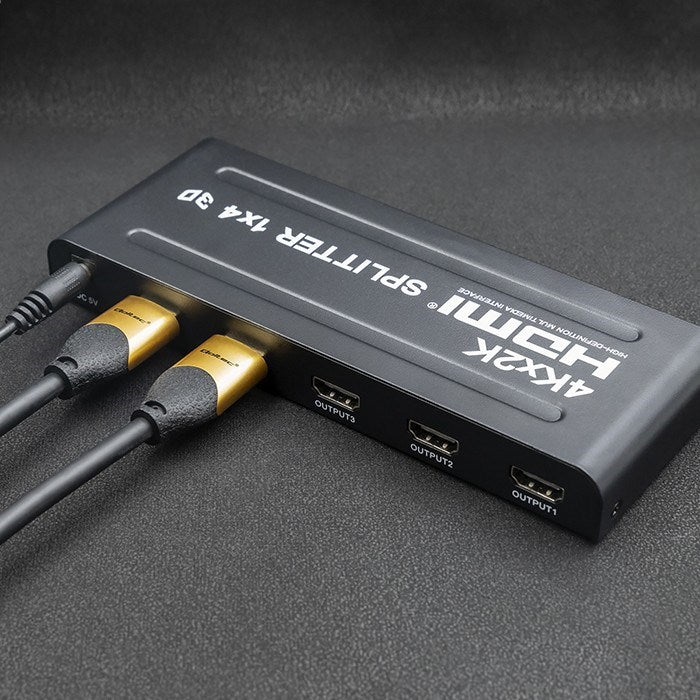 Qoltec 51798 Active HDMI Splitter 4 x HDMI 4K x 2K | 3.4Gb/s