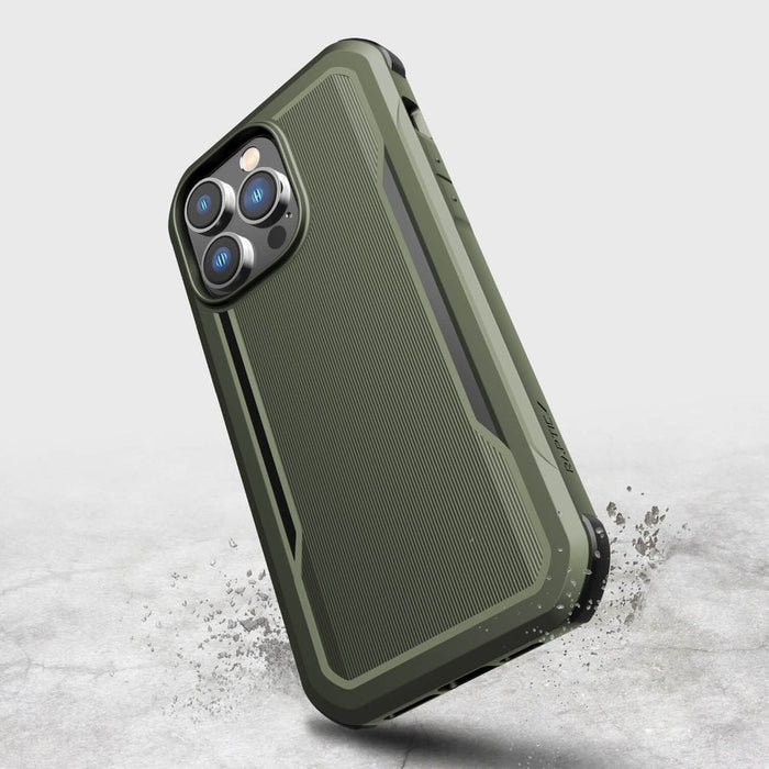 Raptic X-Doria Fort Case iPhone 14 Pro with MagSafe armored cover green - Cell phone cases and covers<<<HurtelXML