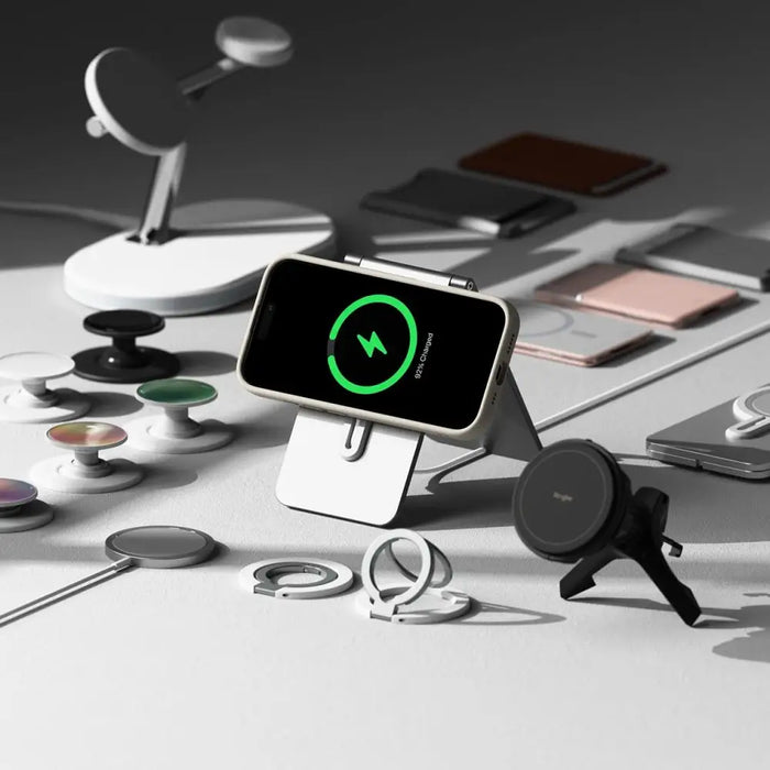 Ringke Silicone MagSafe iPhone 16 Pro Case - Beige - Cell phone cases and covers<<<HurtelXML&&&iPhone 16