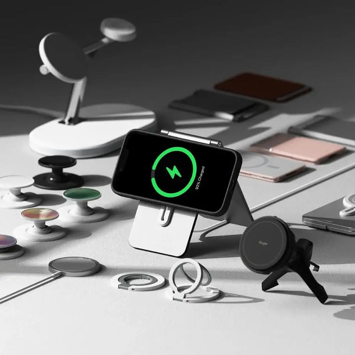 Ringke Silicone Magsafe iPhone 16e Case - Black - Cell phone cases and covers<<<HurtelXML