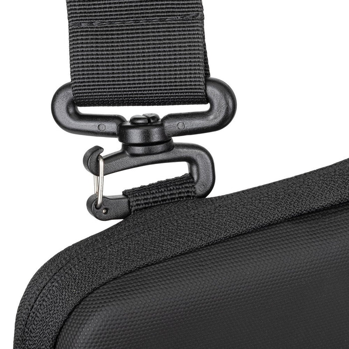 Rivacase 5131 black hardshell Laptop 15.6" case