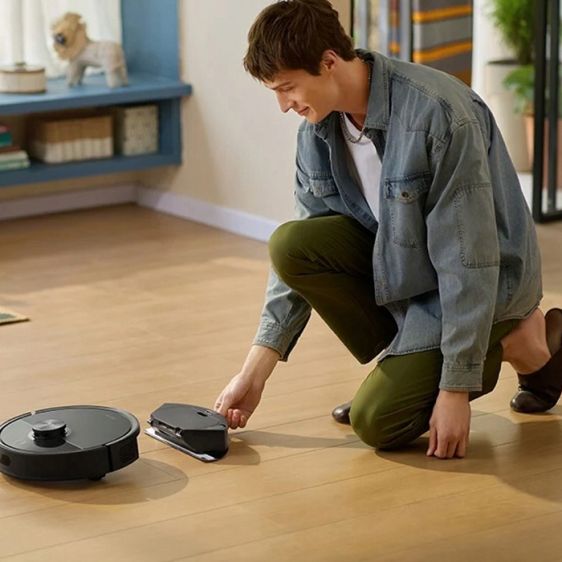 Roborock Q7 TF+ robot vacuum cleaner, black
